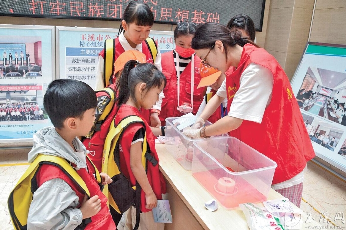 學(xué)習(xí)處理傷口。