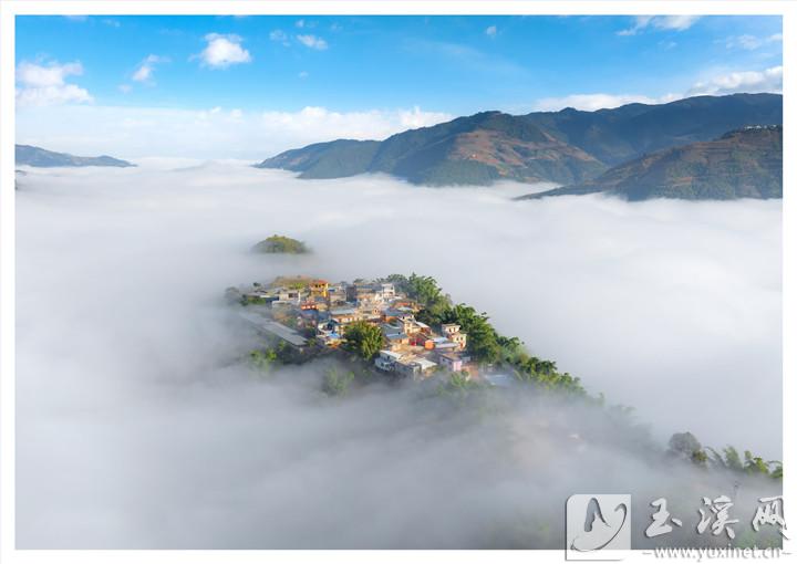 倉房村。 王建福 攝