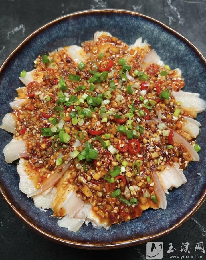 蒜泥白肉。