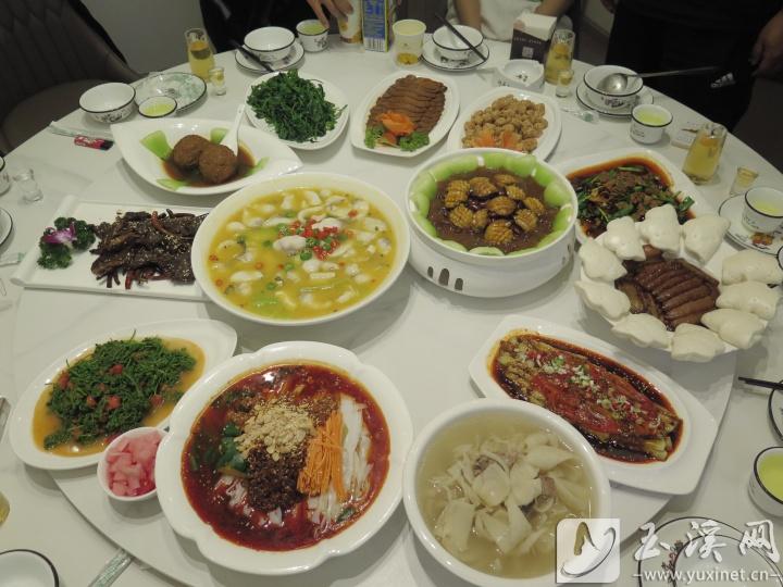 寶奇飯店的美食。